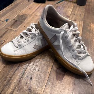 Veja Unisex White and Tan Sneakers Campo